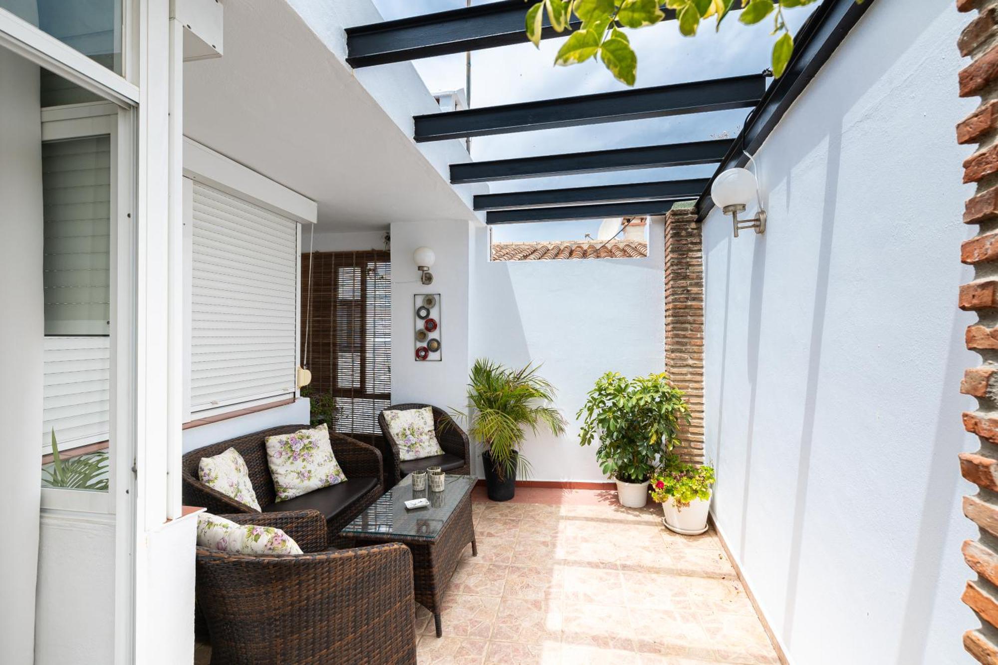 Puerta De Aduares Aparthotel Marbella Exterior photo